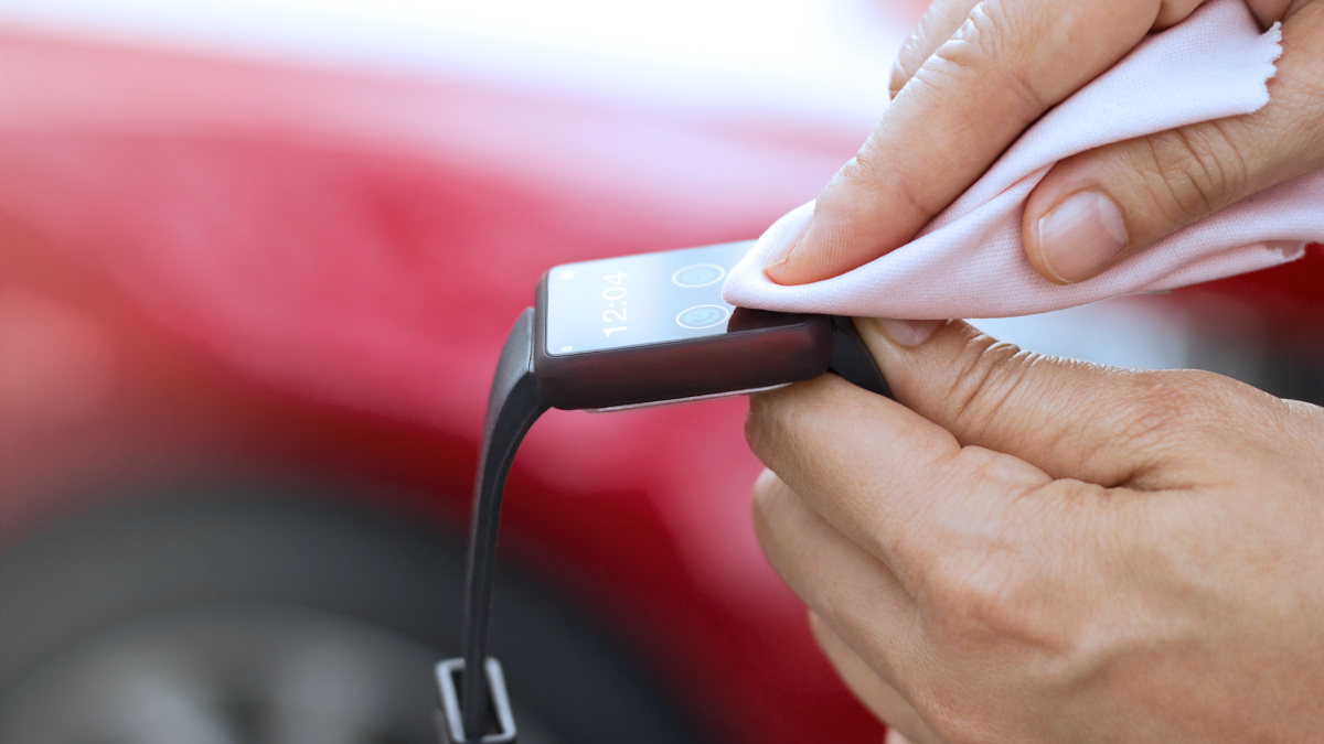 How to Safely Clean Your Smart Watch